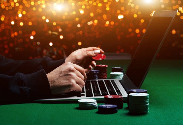 Three Card Poker hand rankings and payout table